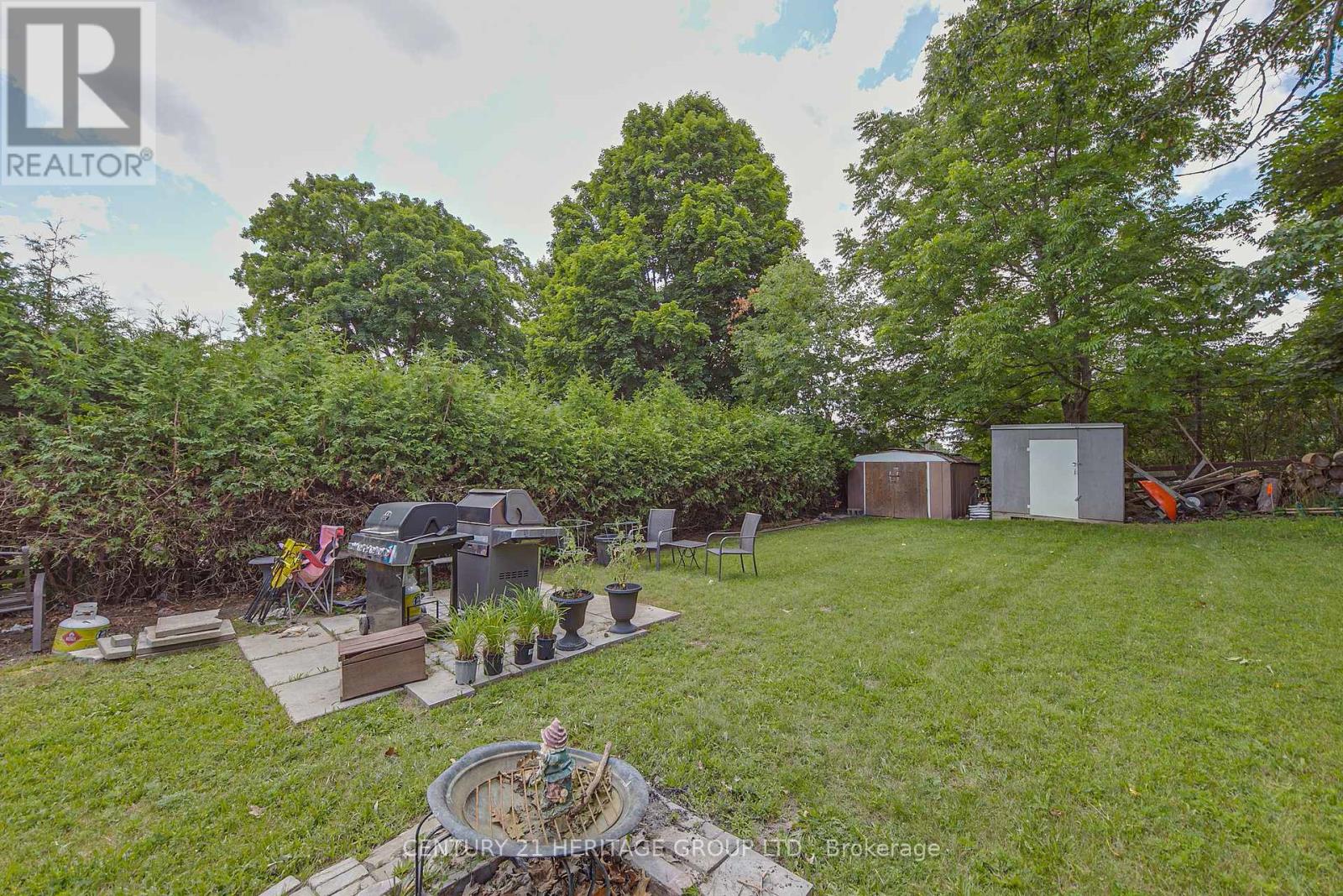 36 Puget Street, Barrie, Ontario  L4M 4N2 - Photo 6 - S12079596