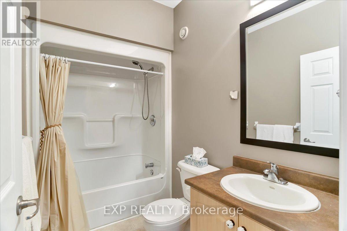10 Atlantic Avenue, Wasaga Beach, Ontario  L9Z 3A8 - Photo 14 - S12079600