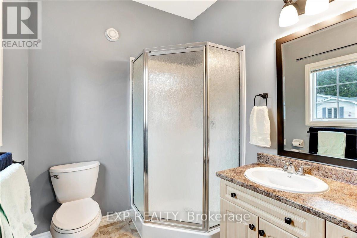 10 Atlantic Avenue, Wasaga Beach, Ontario  L9Z 3A8 - Photo 18 - S12079600