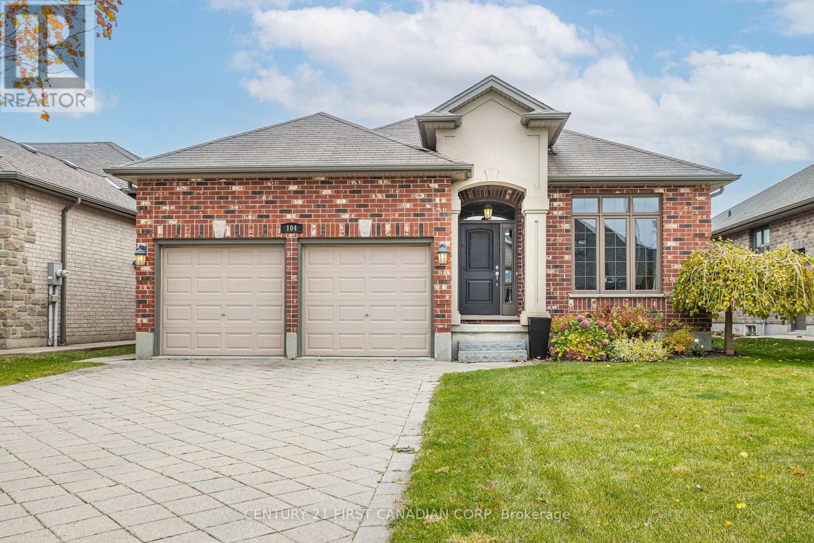 104 Walnut Grove Place