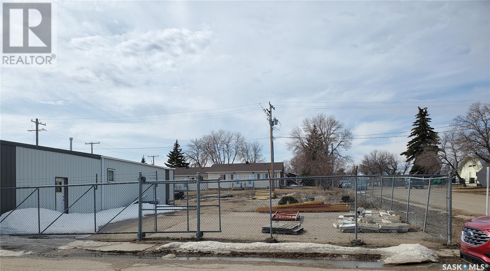 102 Railway Avenue N, Cabri, Saskatchewan  S0N 0J0 - Photo 4 - SK002509