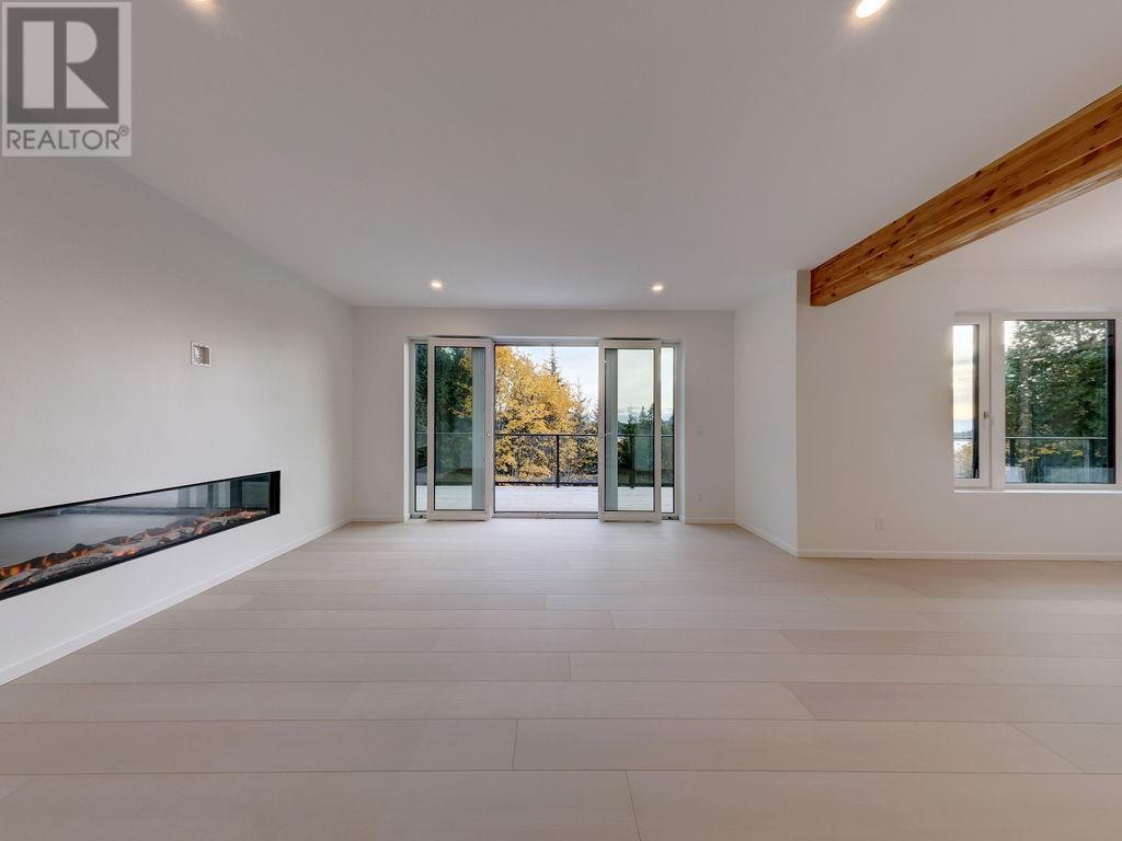Property at 971 MARINE DRIVE image 5