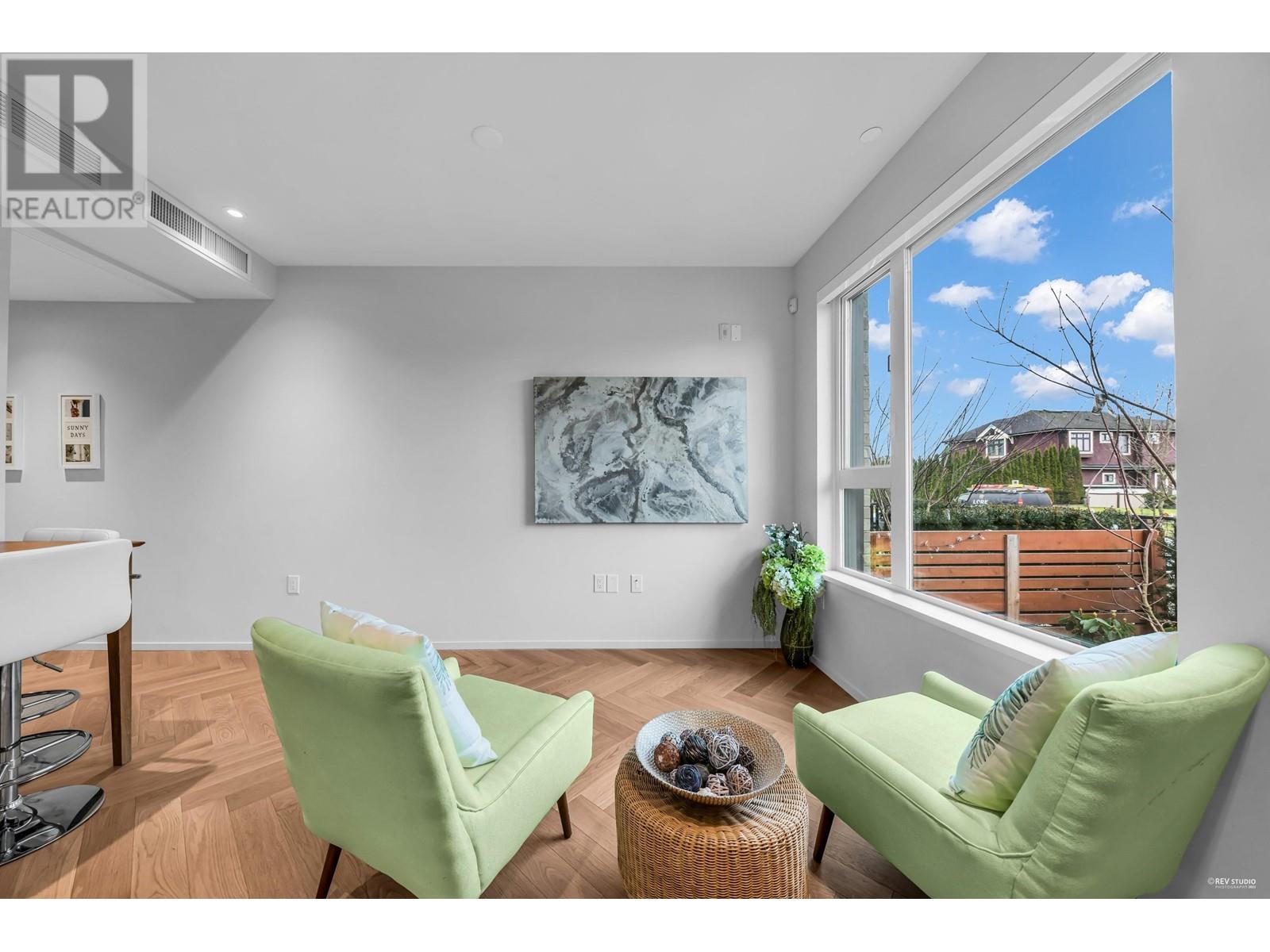 Property at 184 815 W 49TH AVENUE image 3