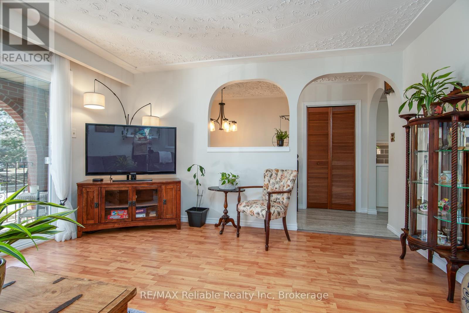 163 Marksam Road, Guelph, Ontario  N1H 7L1 - Photo 5 - X12066335