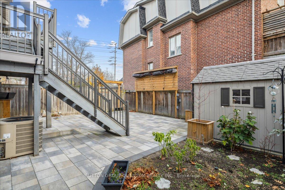 32 Harborn Road, Mississauga, Ontario  L5B 1A4 - Photo 48 - W12079615