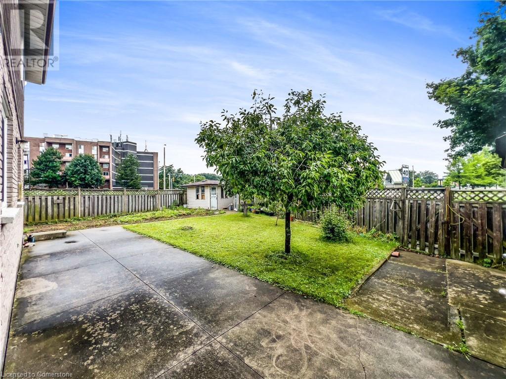 Property at 2 MARK Place image 2