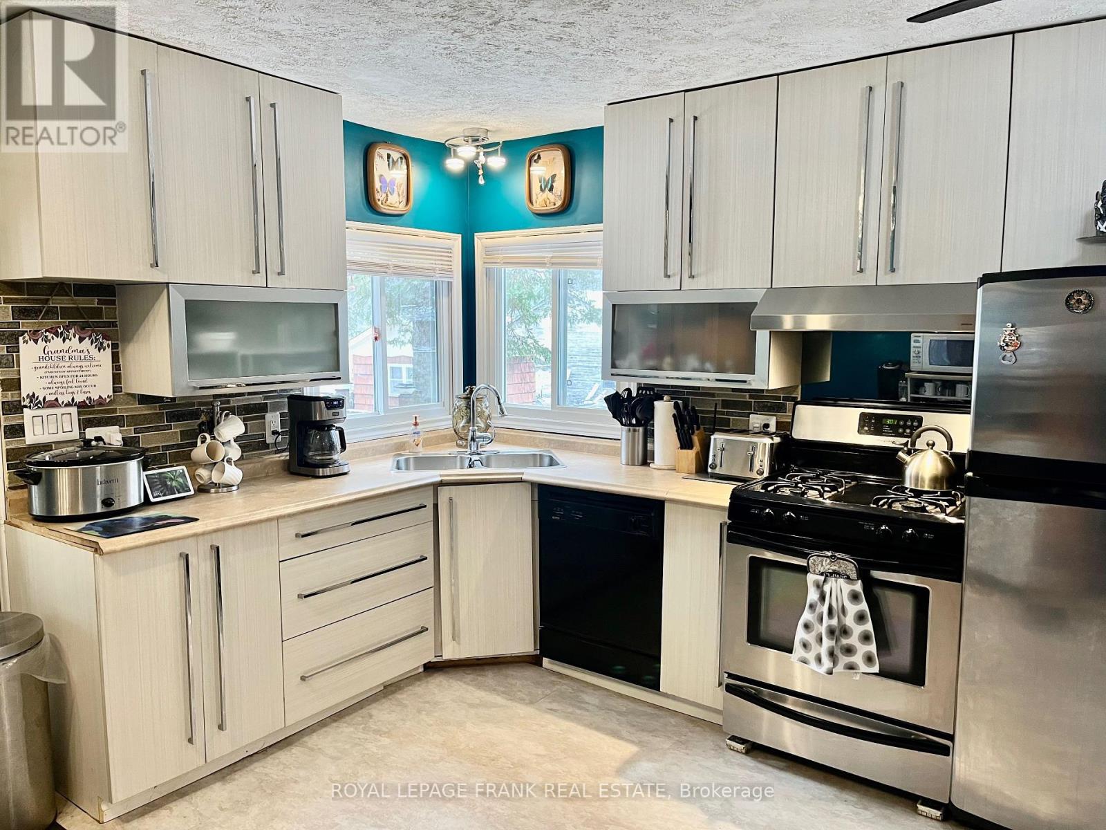 29620 Highway 62 N, Hastings Highlands, Ontario  K0L 1C0 - Photo 16 - X12079665