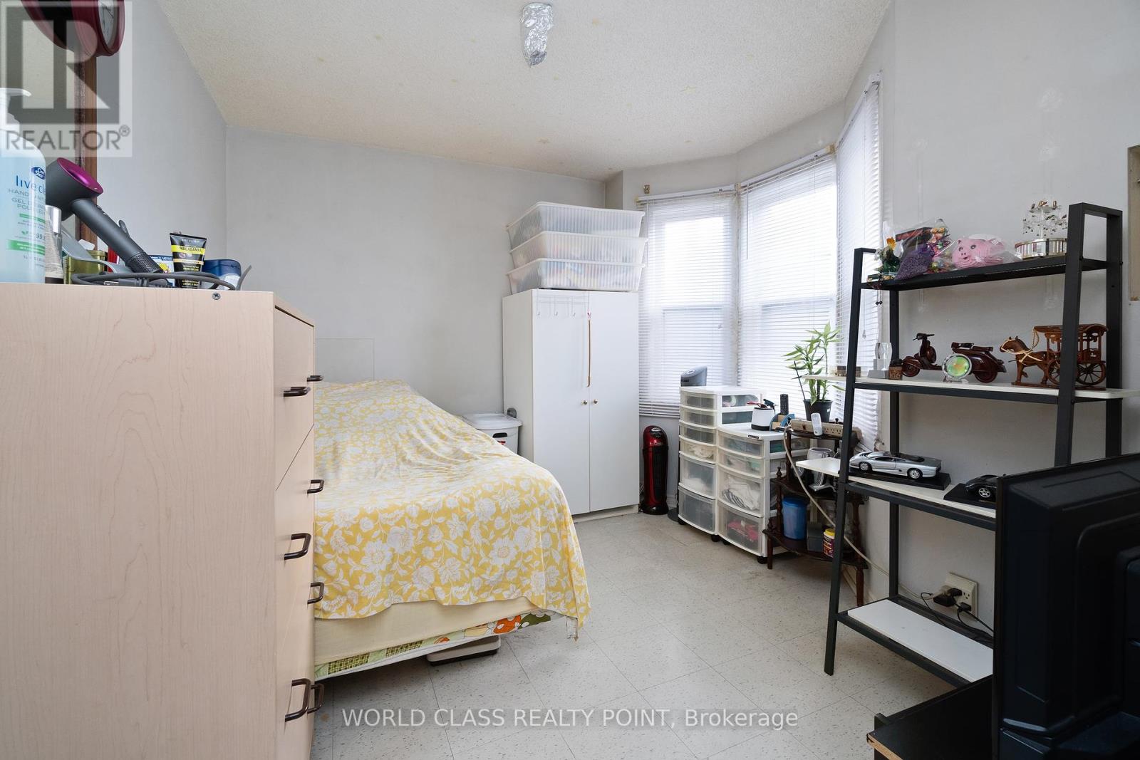623 Ossington Avenue, Toronto, Ontario  M6G 3T6 - Photo 21 - C12079650