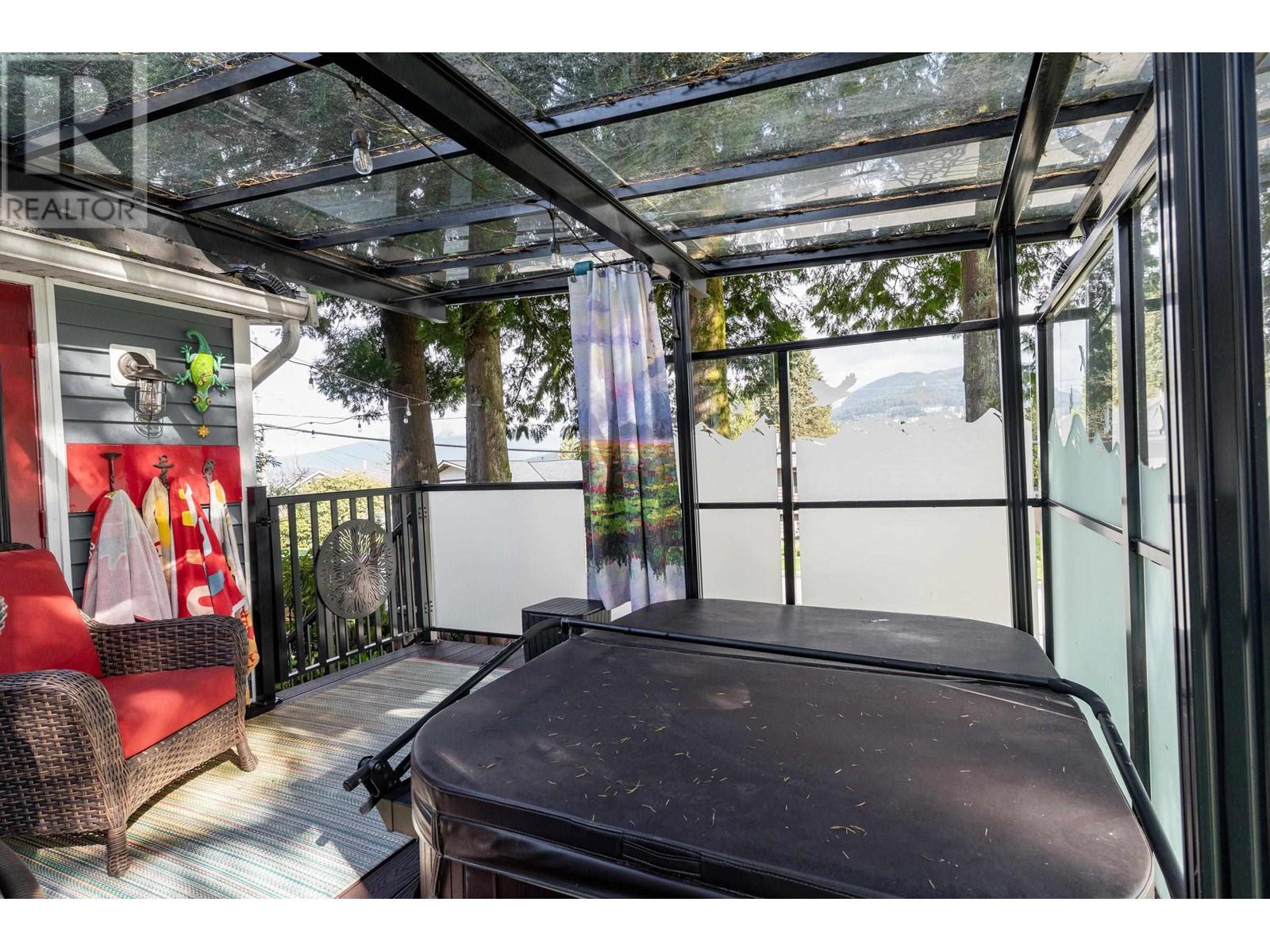 2212 Brookmount Avenue, Coquitlam, British Columbia  V3J 6V5 - Photo 30 - R2989260