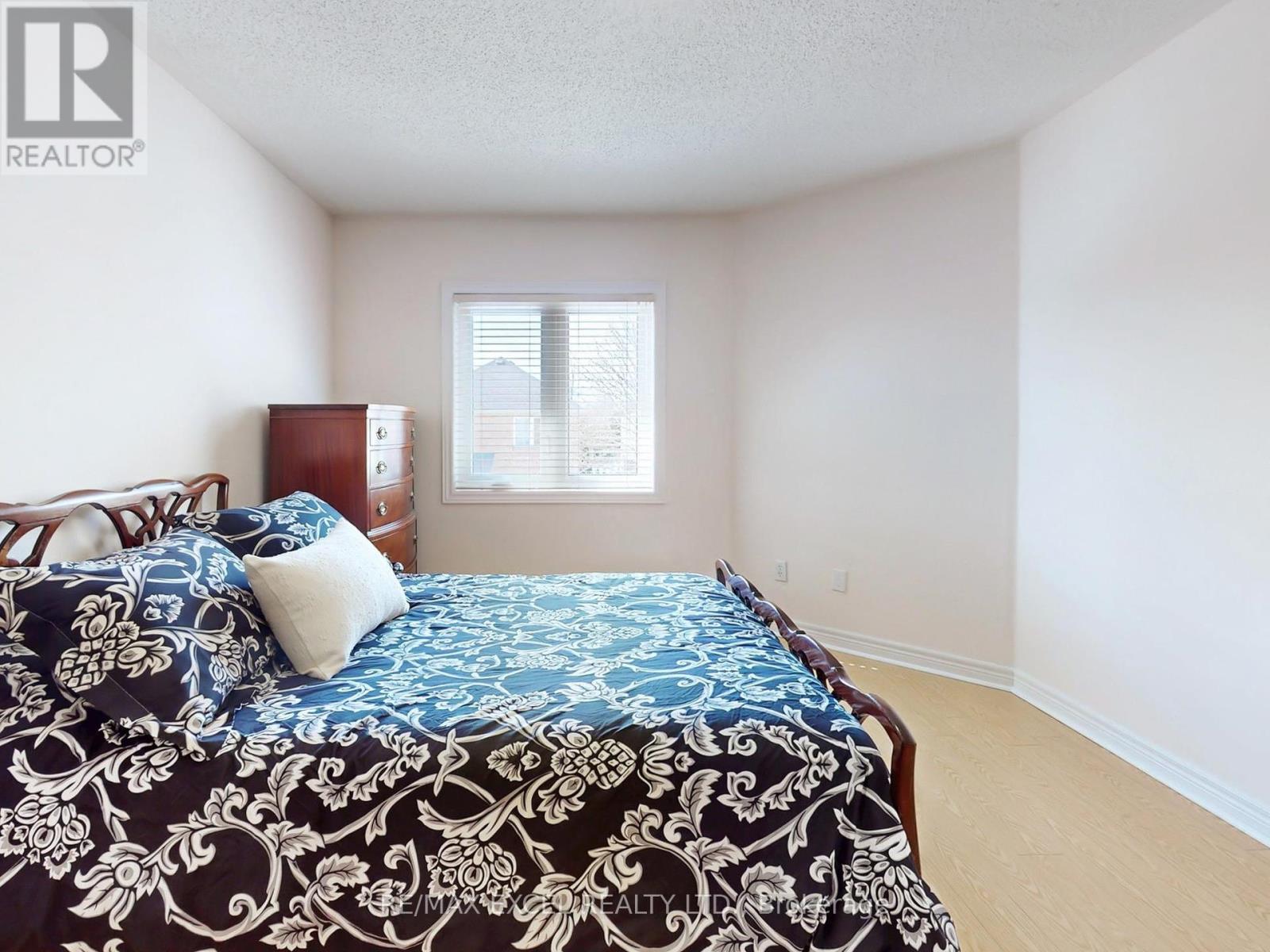 78 Shaftsbury Avenue, Richmond Hill, Ontario  L4C 0R3 - Photo 24 - N12079662