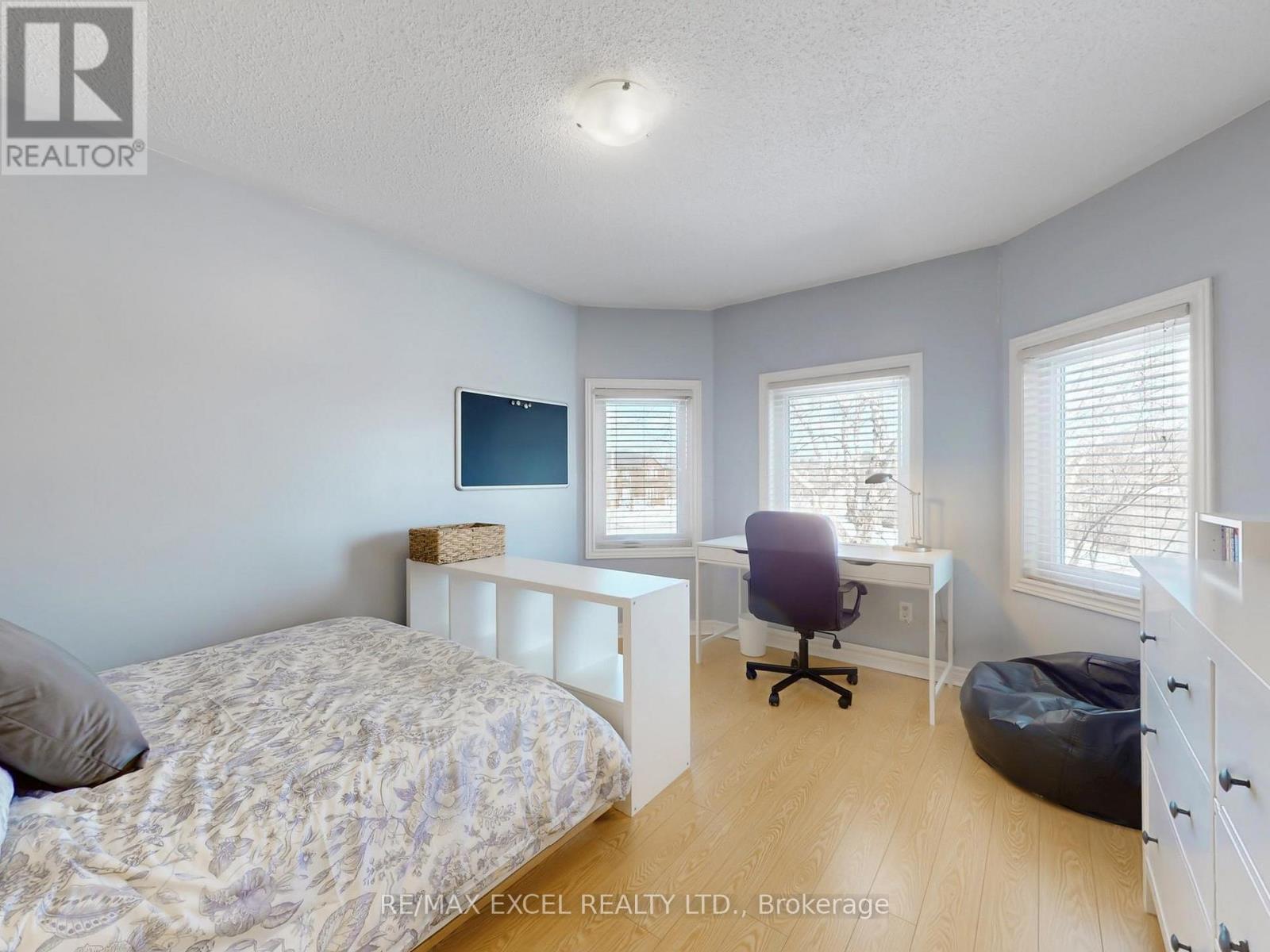 78 Shaftsbury Avenue, Richmond Hill, Ontario  L4C 0R3 - Photo 26 - N12079662