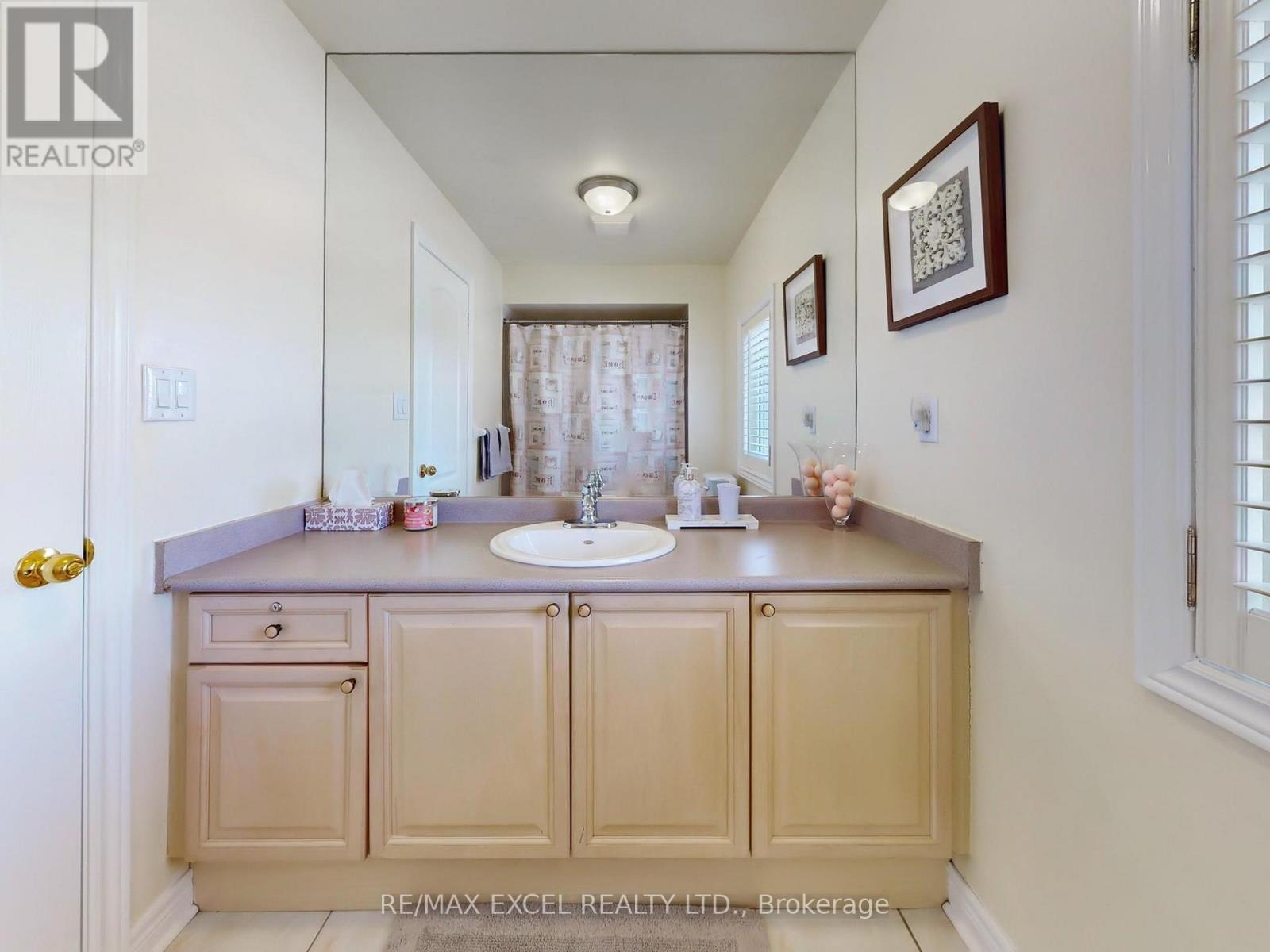 78 Shaftsbury Avenue, Richmond Hill, Ontario  L4C 0R3 - Photo 30 - N12079662