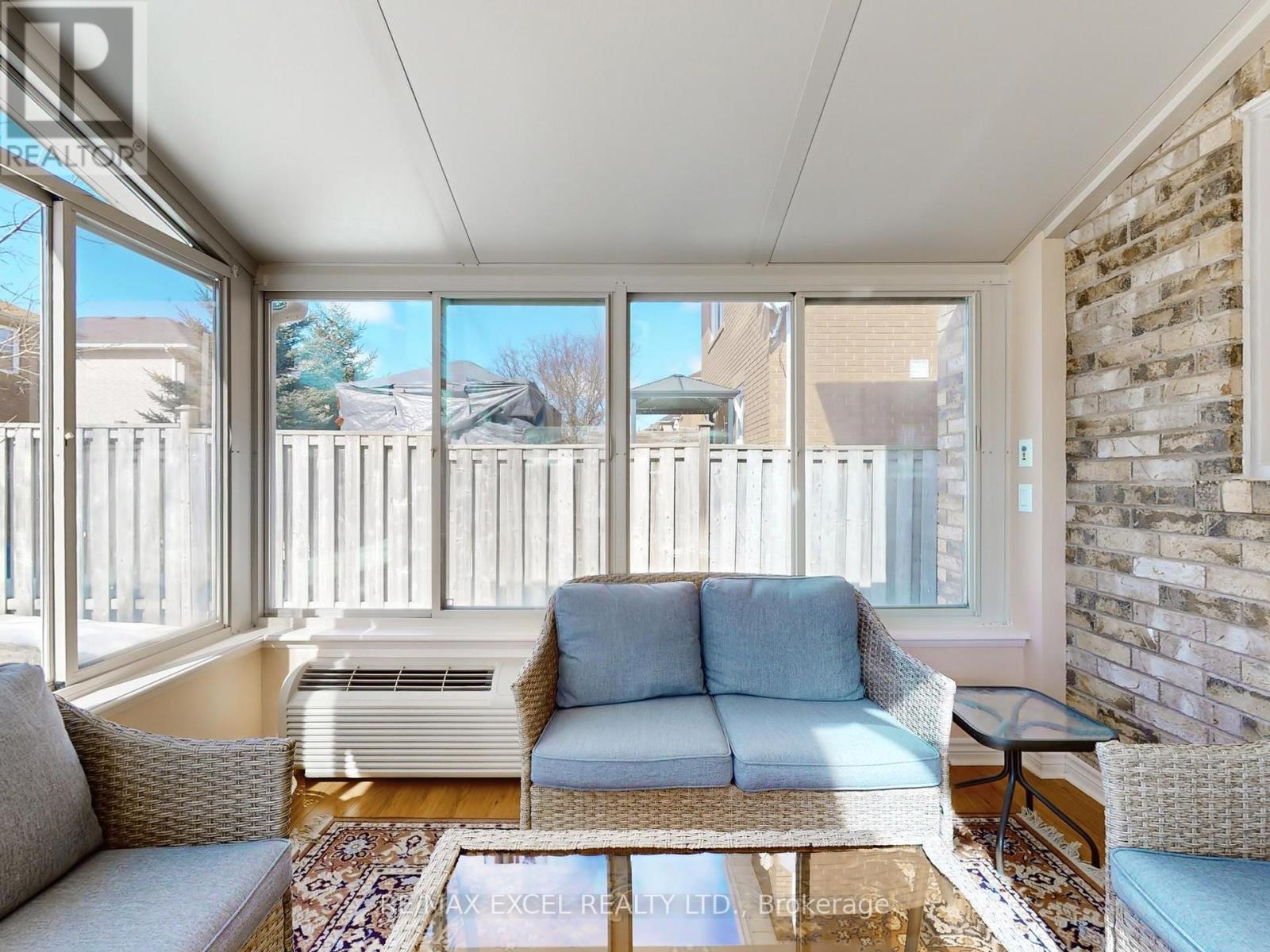 78 Shaftsbury Avenue, Richmond Hill, Ontario  L4C 0R3 - Photo 33 - N12079662