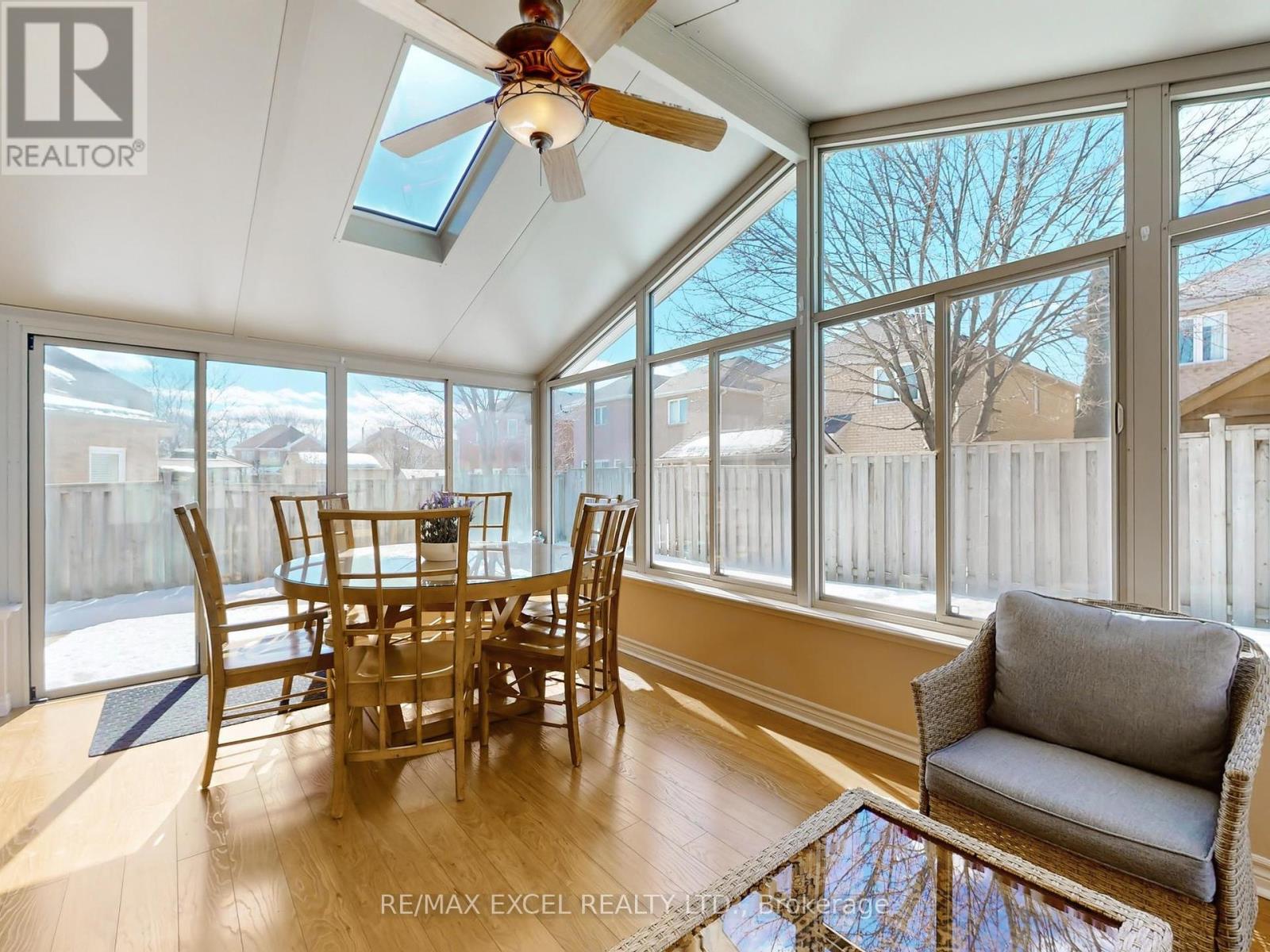 78 Shaftsbury Avenue, Richmond Hill, Ontario  L4C 0R3 - Photo 34 - N12079662