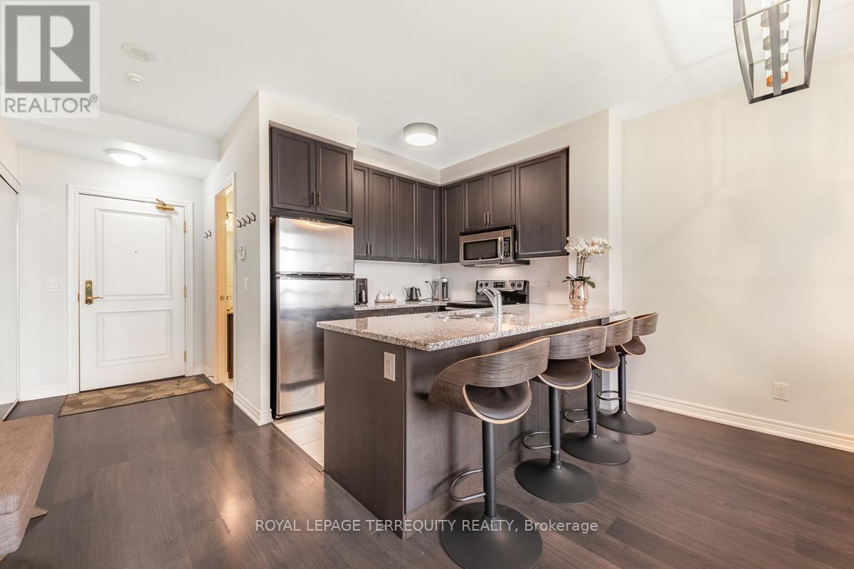 1015 - 9245 Jane Street, Vaughan (Maple), Ontario  L6A 0J9 - Photo 5 - N12079666