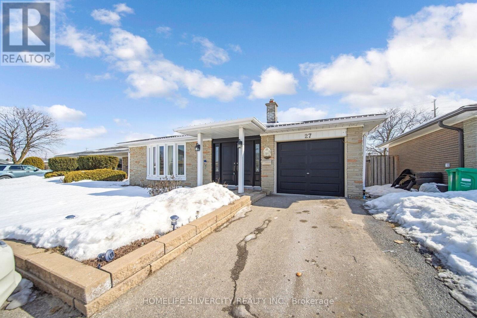 Property at 27 CALDWELL CRESCENT image 1