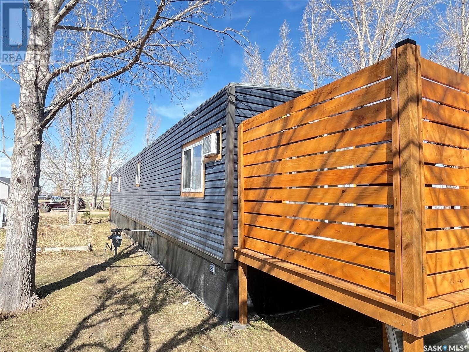 Cypress Mobile Home Park, Maple Creek, Saskatchewan  S0N 1N0 - Photo 24 - SK002546