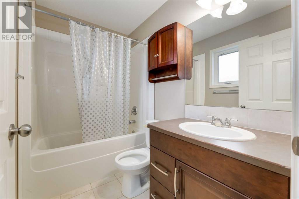 202 Kincora Lane Nw, Calgary, Alberta  T3R 0G7 - Photo 28 - A2202774