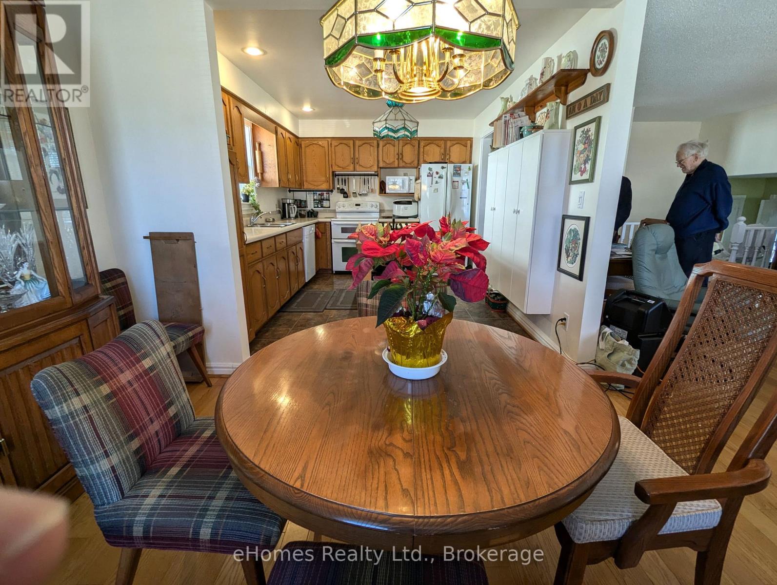 170 5th Avenue E, Owen Sound, Ontario  N4K 6C7 - Photo 18 - X12079544