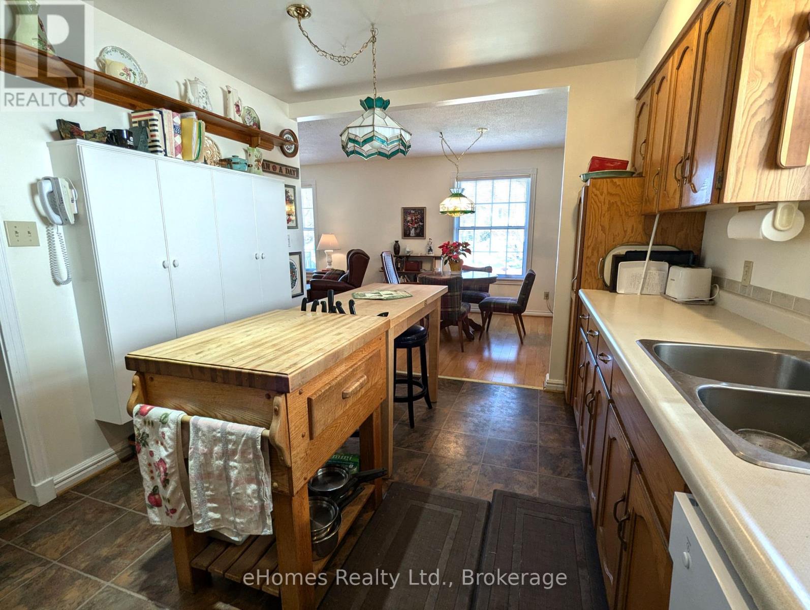 170 5th Avenue E, Owen Sound, Ontario  N4K 6C7 - Photo 21 - X12079544