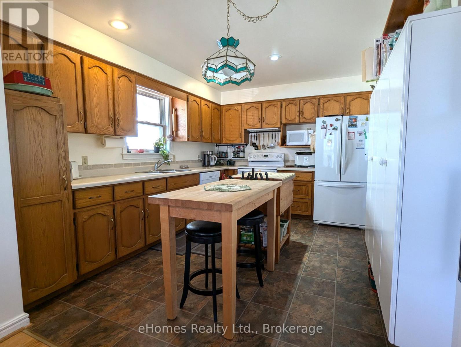 170 5th Avenue E, Owen Sound, Ontario  N4K 6C7 - Photo 23 - X12079544