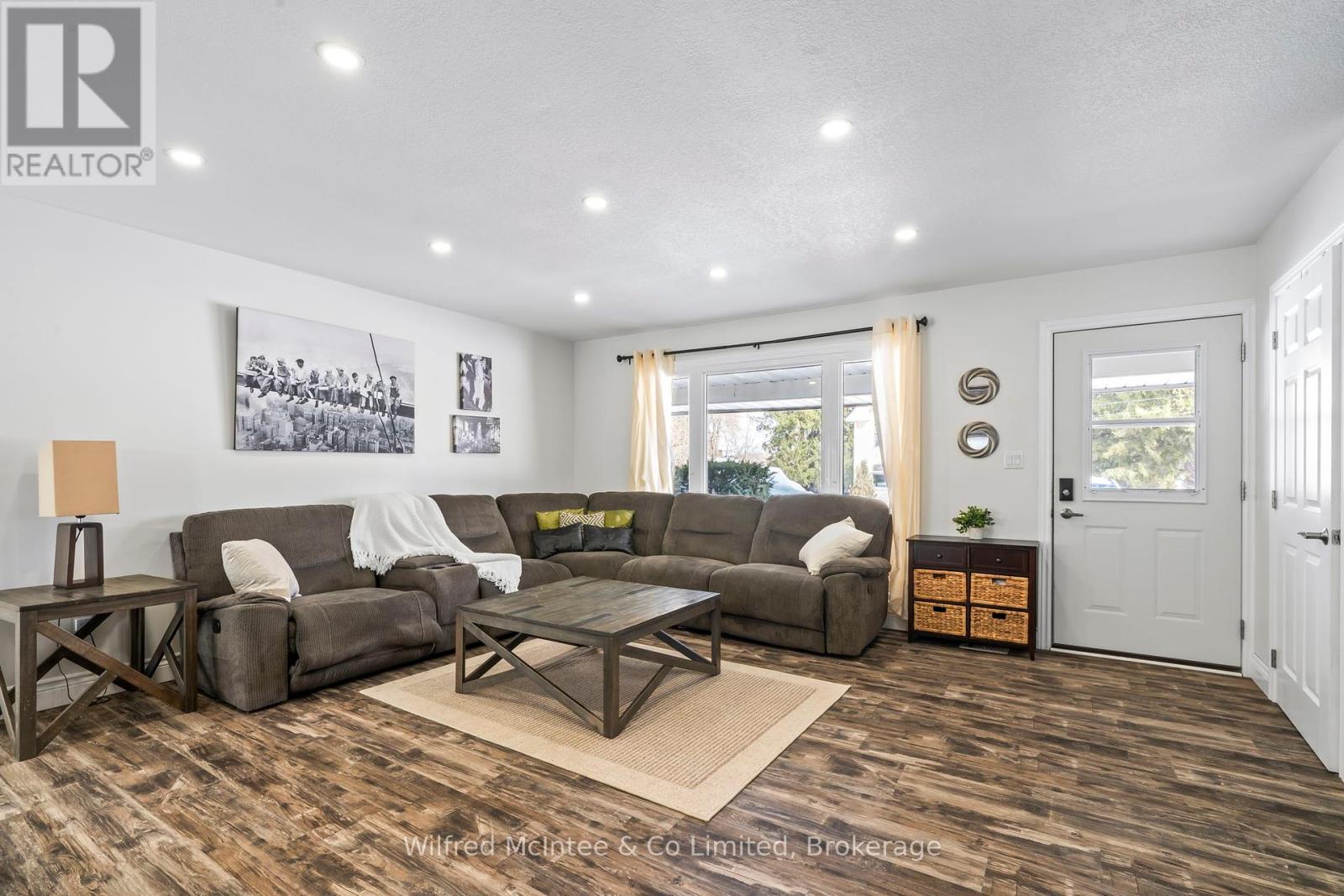 558 Queen Street N, Arran-Elderslie, Ontario  N0G 2N0 - Photo 10 - X12016382