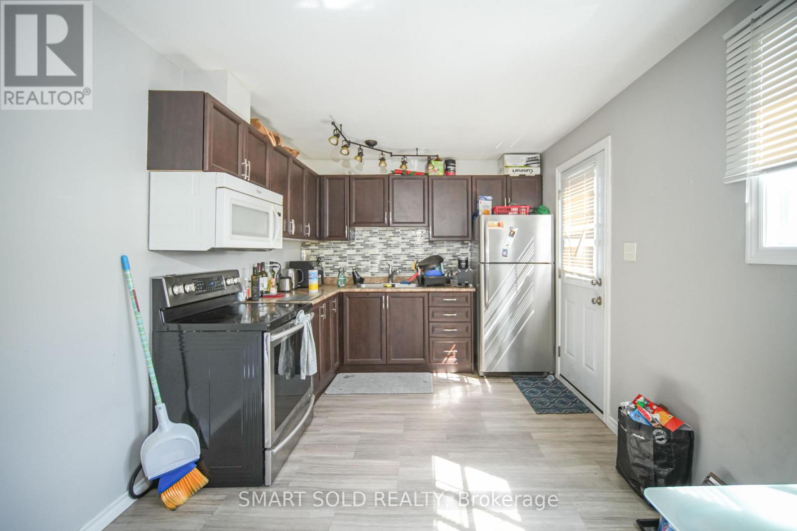 1179 Simcoe Street S, Oshawa, Ontario  L1H 4M1 - Photo 16 - E12079716