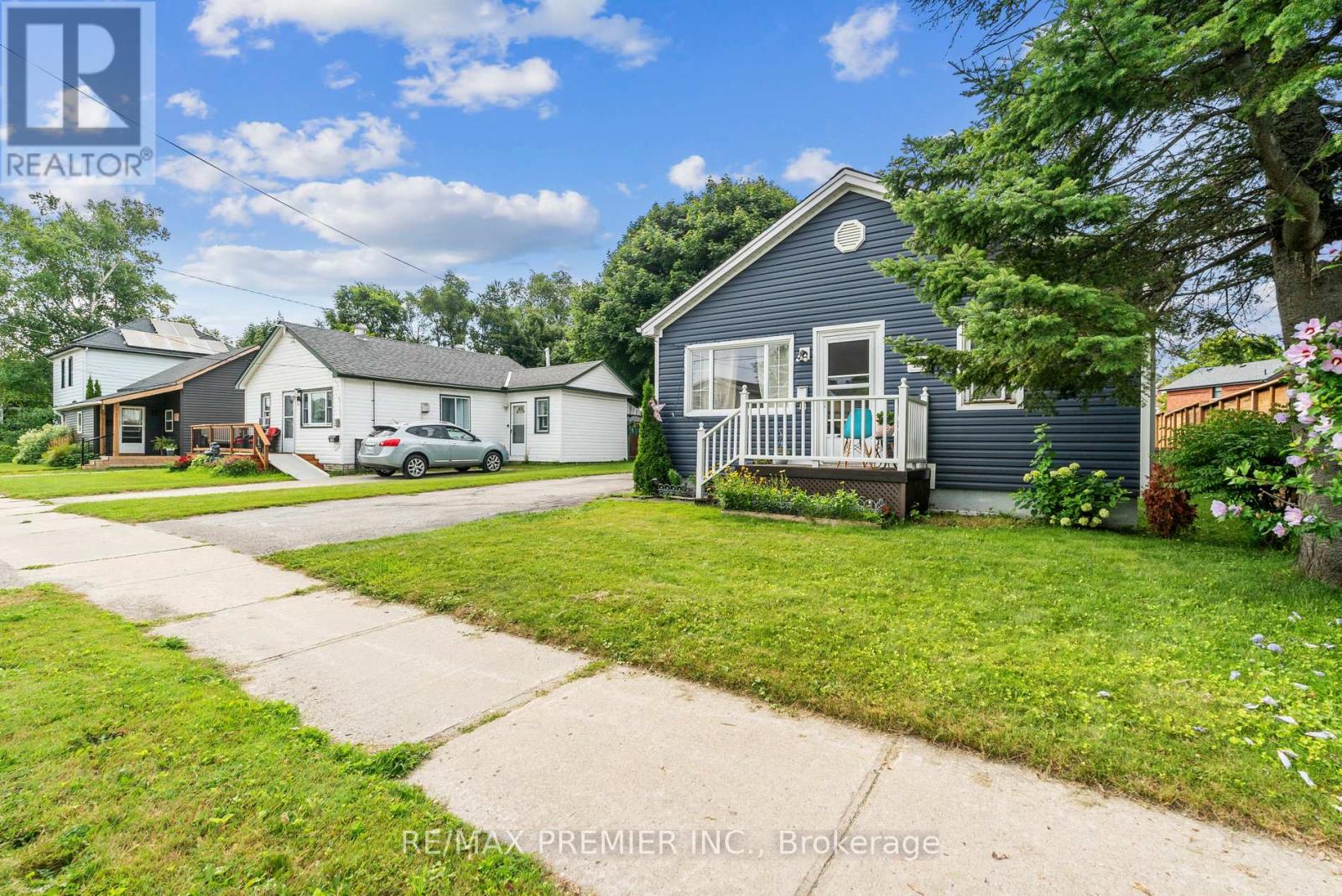 Property at 104 RODNEY STREET image 2