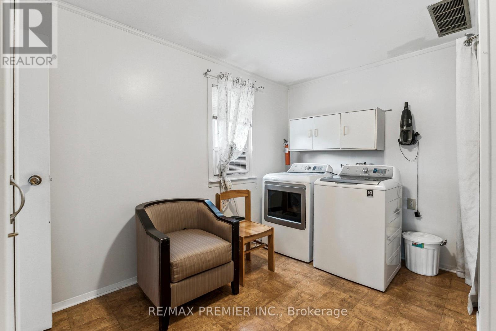 104 Rodney Street, Collingwood, Ontario  L9Y 1E1 - Photo 21 - S12079718
