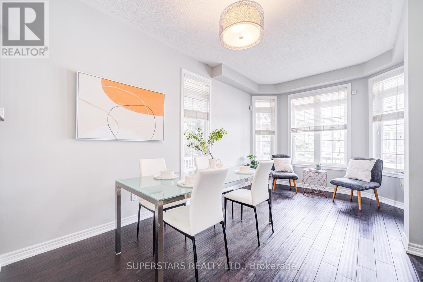 45 Saint Damian Avenue, Vaughan, Ontario  L4H 2L6 - Photo 5 - N12070867