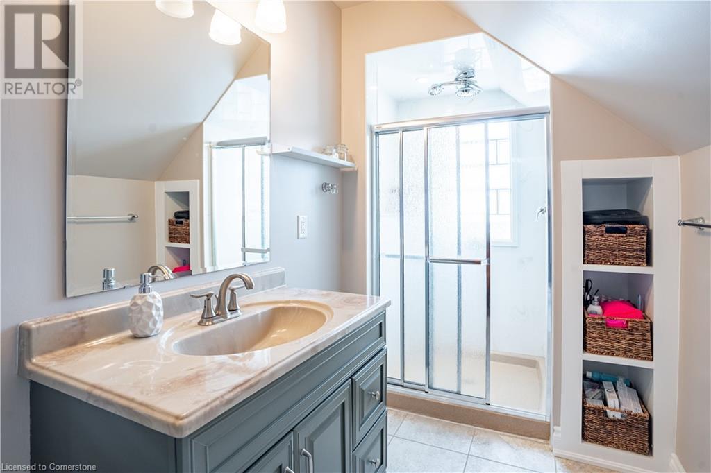 6 East 32nd Street, Hamilton, Ontario  L8V 3R6 - Photo 14 - 40691949