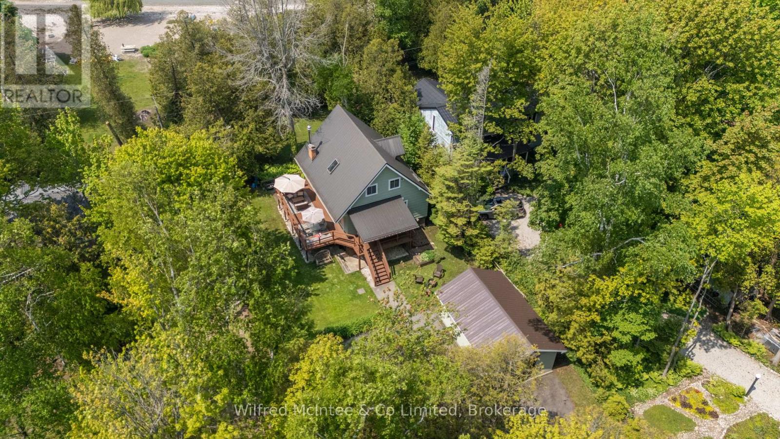 135 Huron Road, Huron-Kinloss, Ontario  N2Z 2X3 - Photo 3 - X12052724