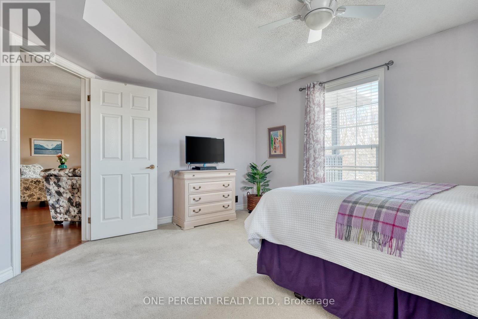 324 - 2030 Cleaver Avenue, Burlington (Headon), Ontario  L7M 4C3 - Photo 12 - W12079733