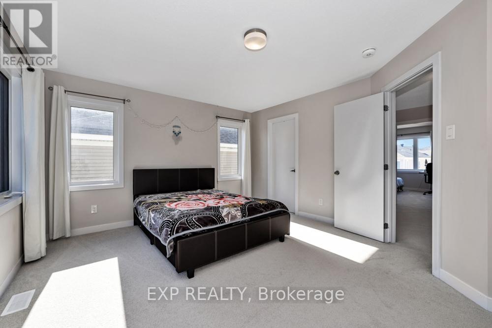 279 Falsetto Street, Ottawa, Ontario  K1W 0S4 - Photo 23 - X12079760