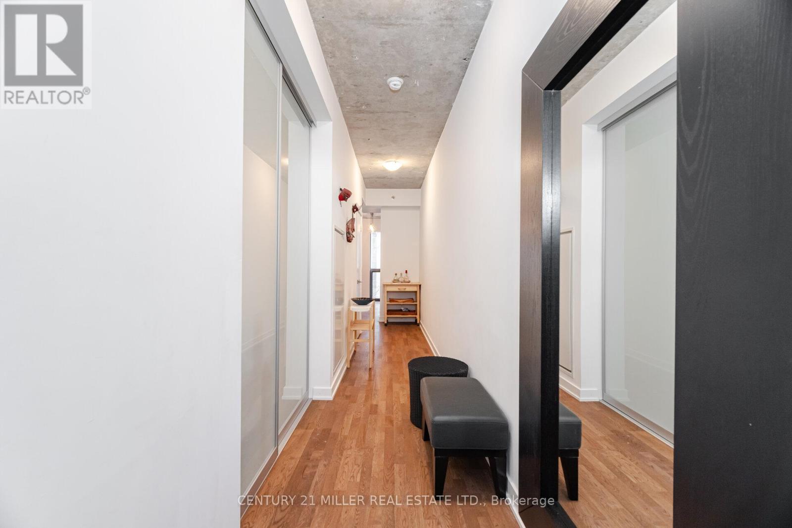 301 - 15 Beverley Street, Toronto, Ontario  M5T 1X8 - Photo 5 - C12079756