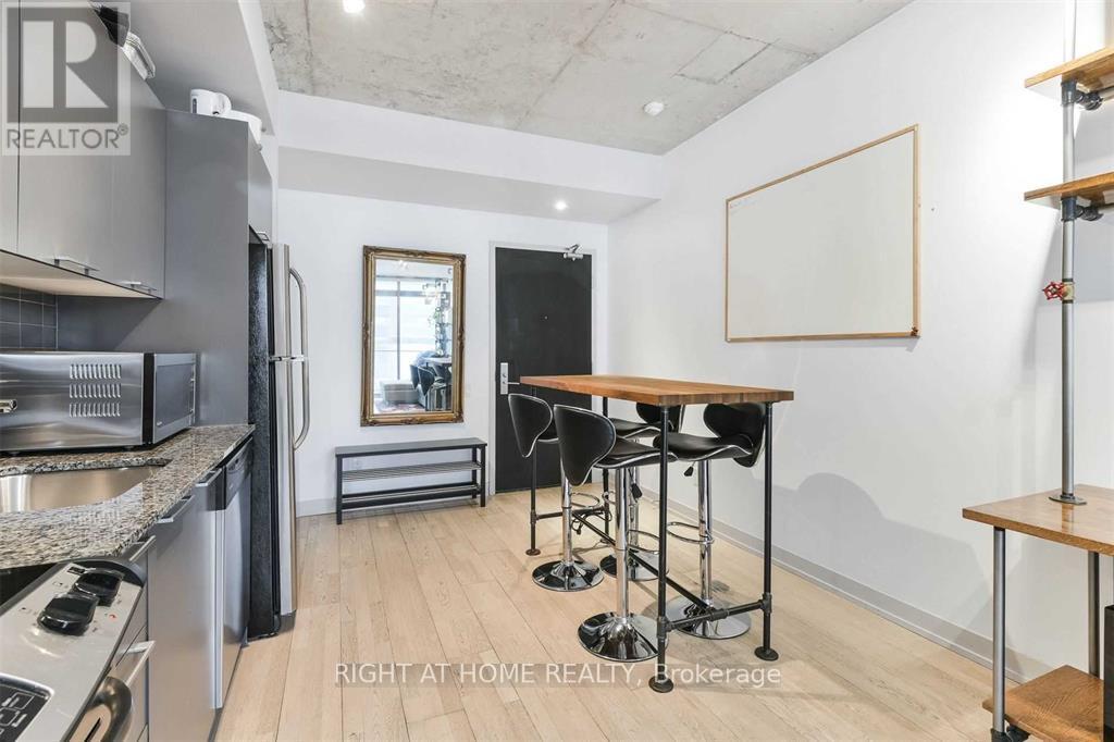 602 - 650 King Street W, Toronto, Ontario  M5V 0H6 - Photo 6 - C12079762