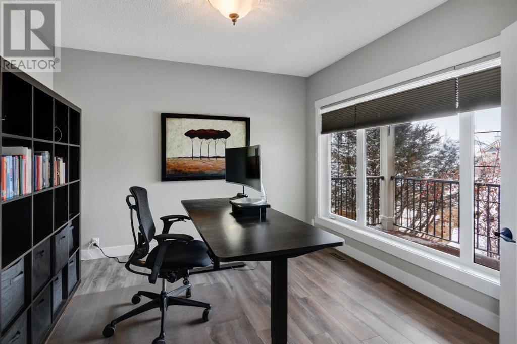 225 Gleneagles View, Cochrane, Alberta  T4C 2G5 - Photo 11 - A2192303