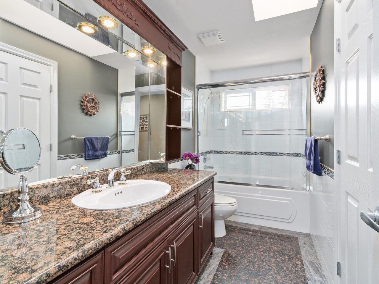 18575 55 AVENUE, Surrey real estate listing R2987223 for sale