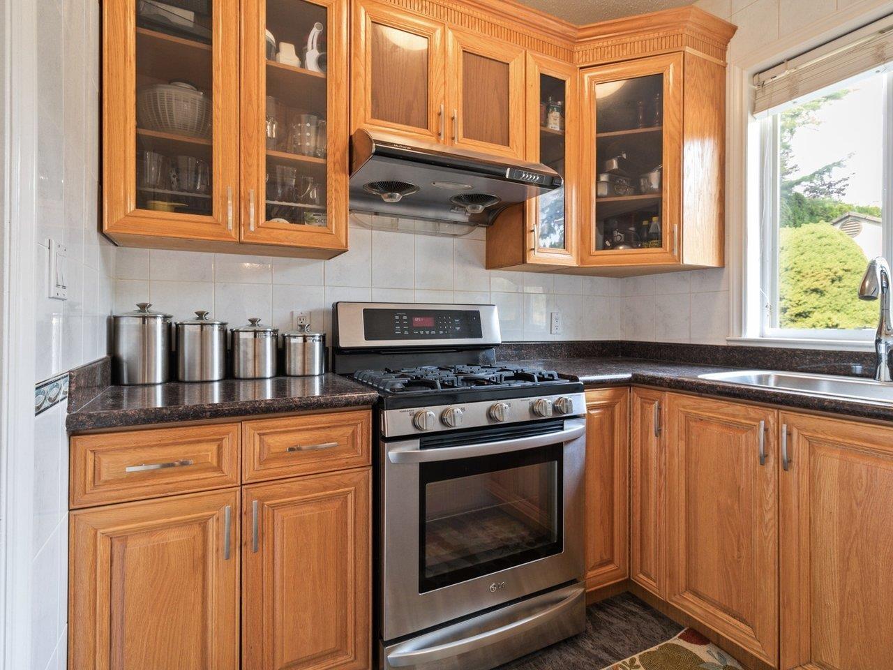 18575 55 AVENUE, Surrey real estate listing R2987223 for sale