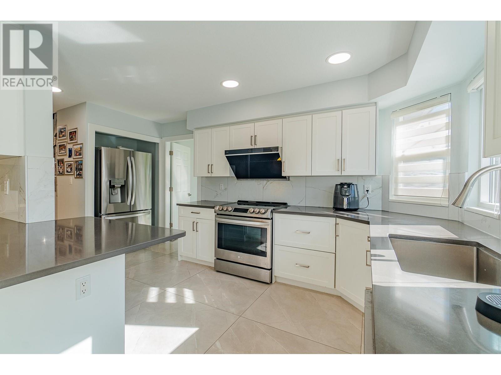 10760 Finlayson Drive, Richmond, British Columbia  V6X 1W9 - Photo 10 - R2978468