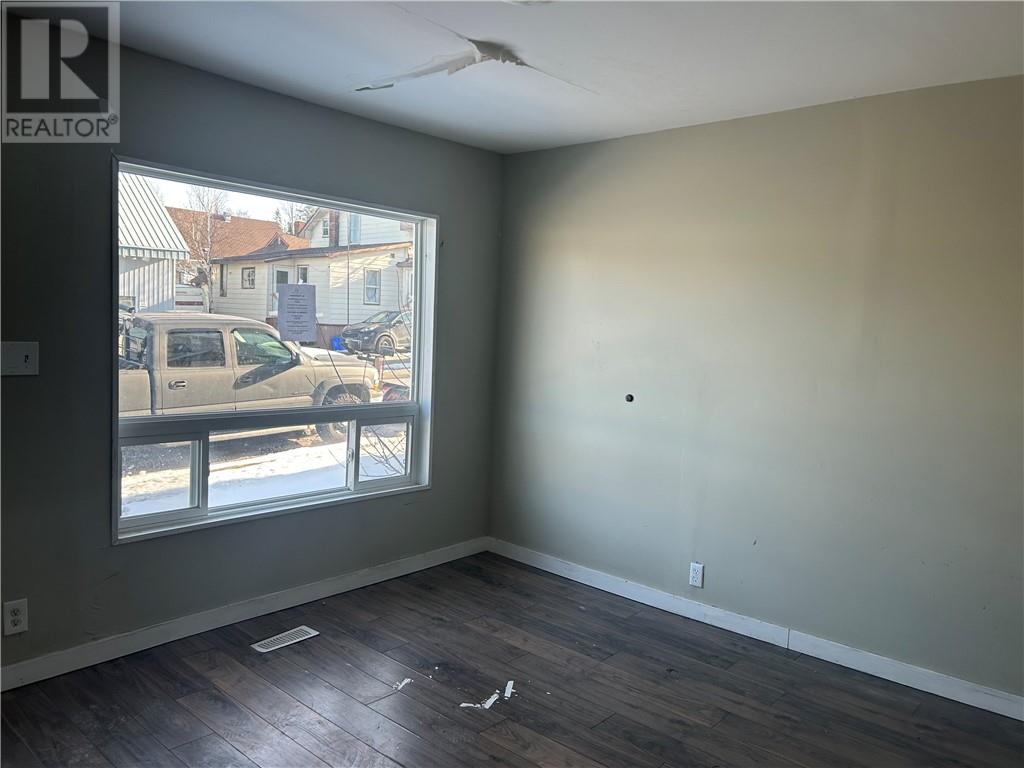 257 Jean Street, Sudbury, Ontario  P3C 2S4 - Photo 3 - 2121510