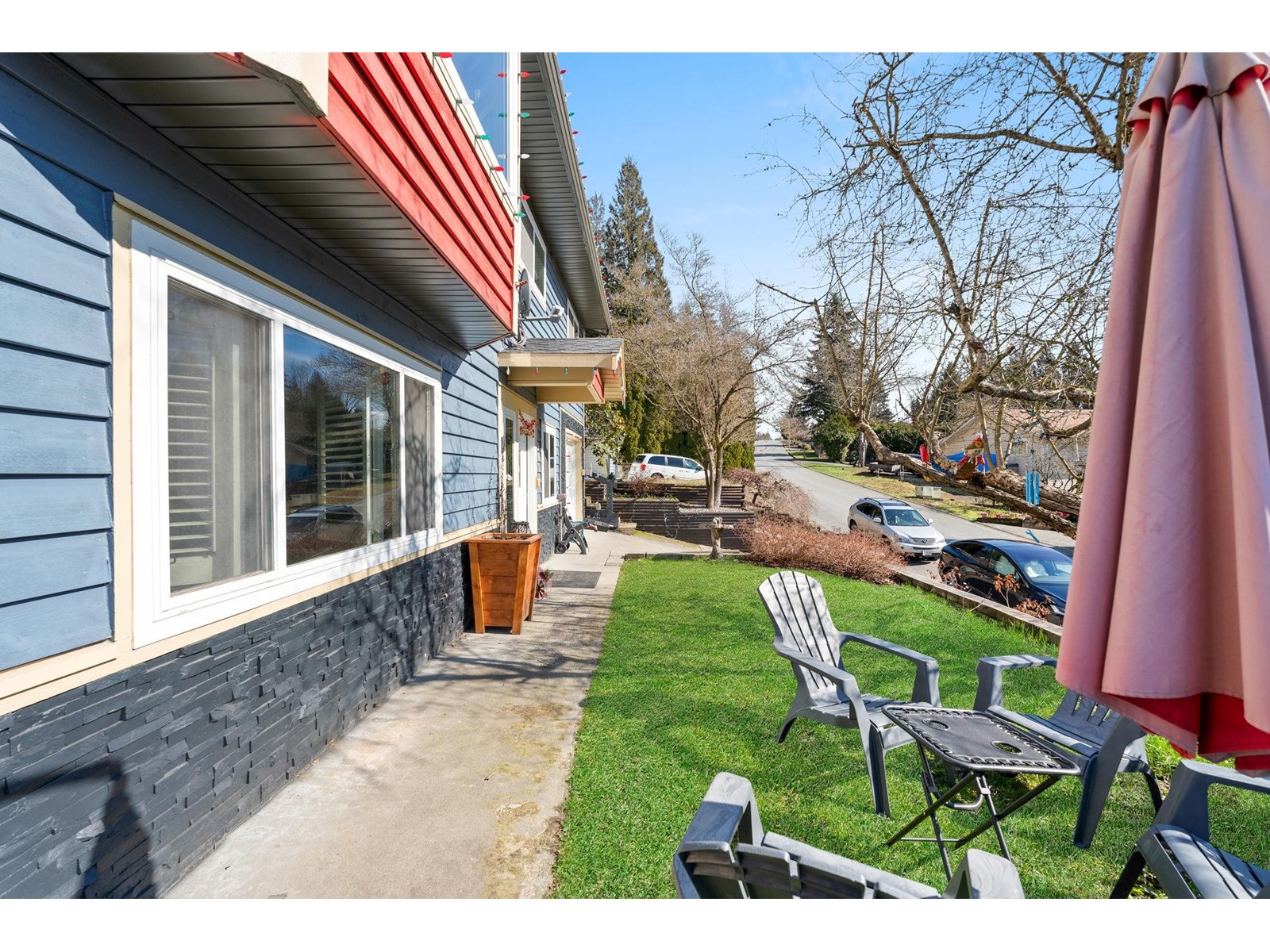 8055 Caribou Street, Mission, British Columbia  V2V 5R1 - Photo 8 - R2962166