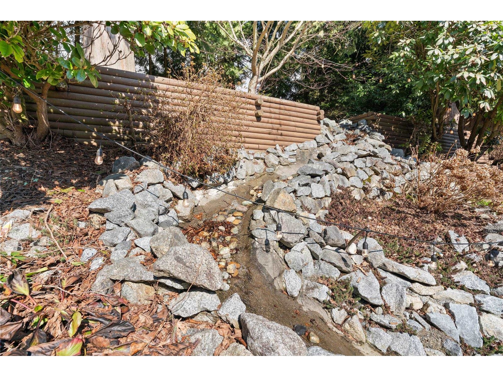 8055 Caribou Street, Mission, British Columbia  V2V 5R1 - Photo 30 - R2962166