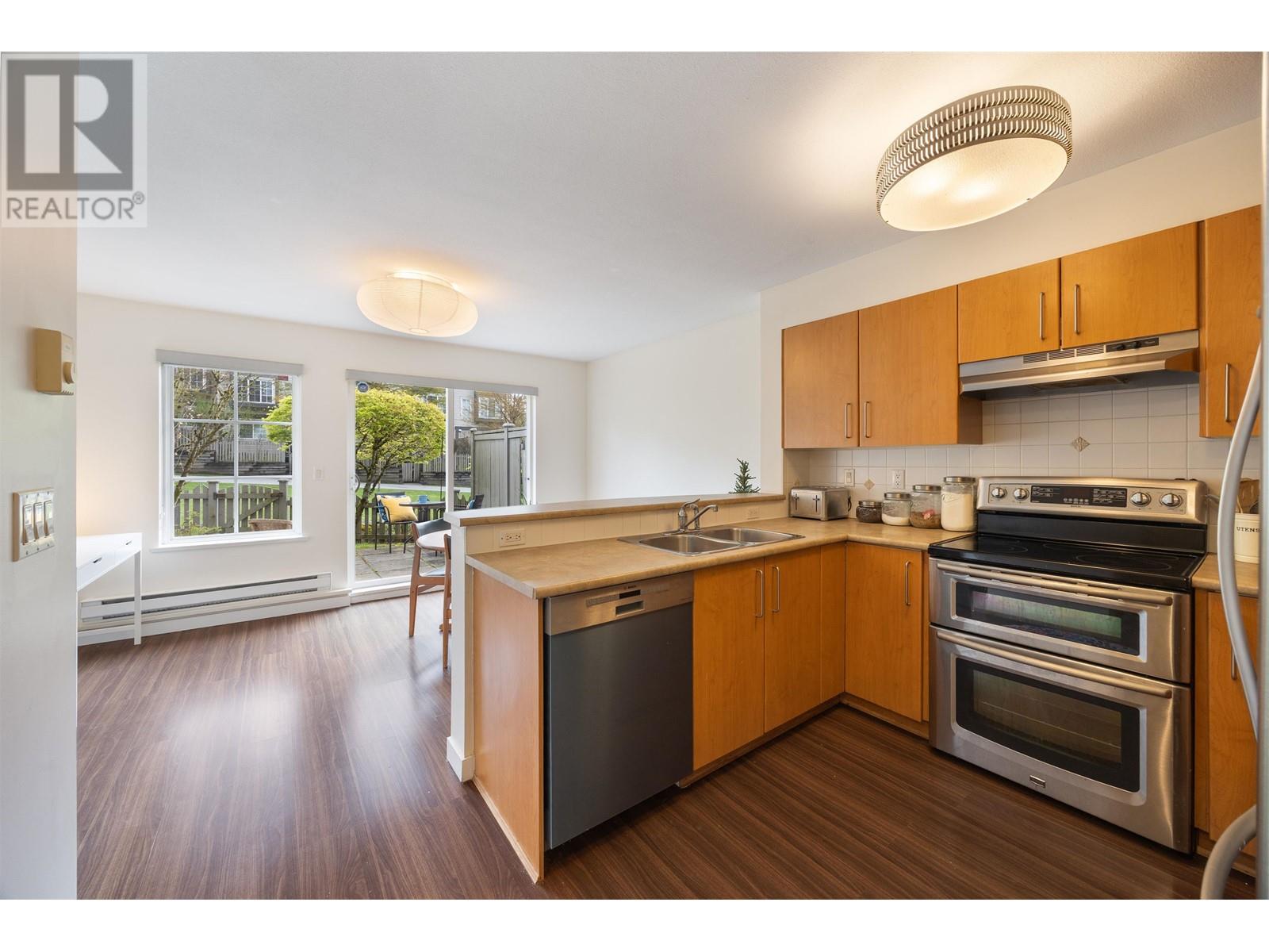 22 3379 Morrey Court, Burnaby, British Columbia  V3J 7Y4 - Photo 12 - R2989691