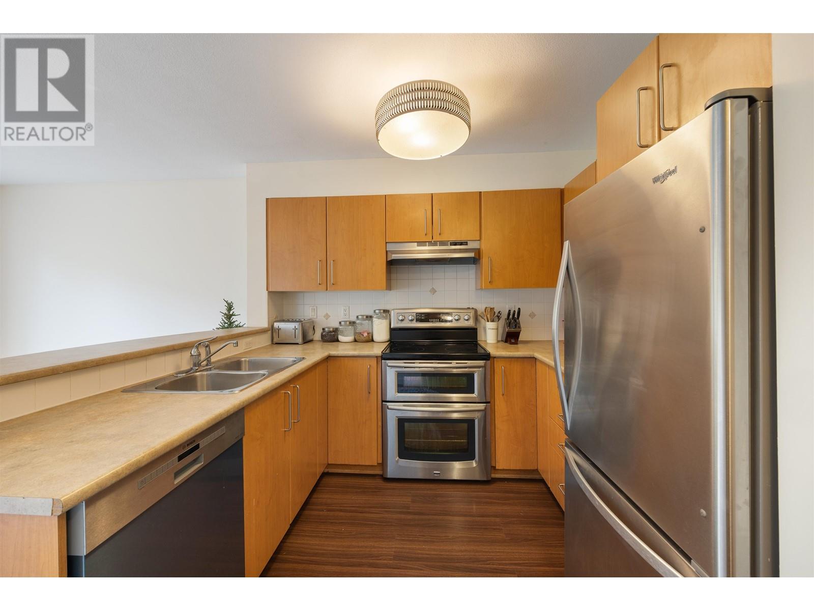 22 3379 Morrey Court, Burnaby, British Columbia  V3J 7Y4 - Photo 13 - R2989691