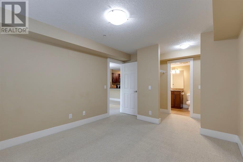 315, 500 Rocky Vista Gardens Nw, Calgary, Alberta  T3G 0C3 - Photo 28 - A2190175