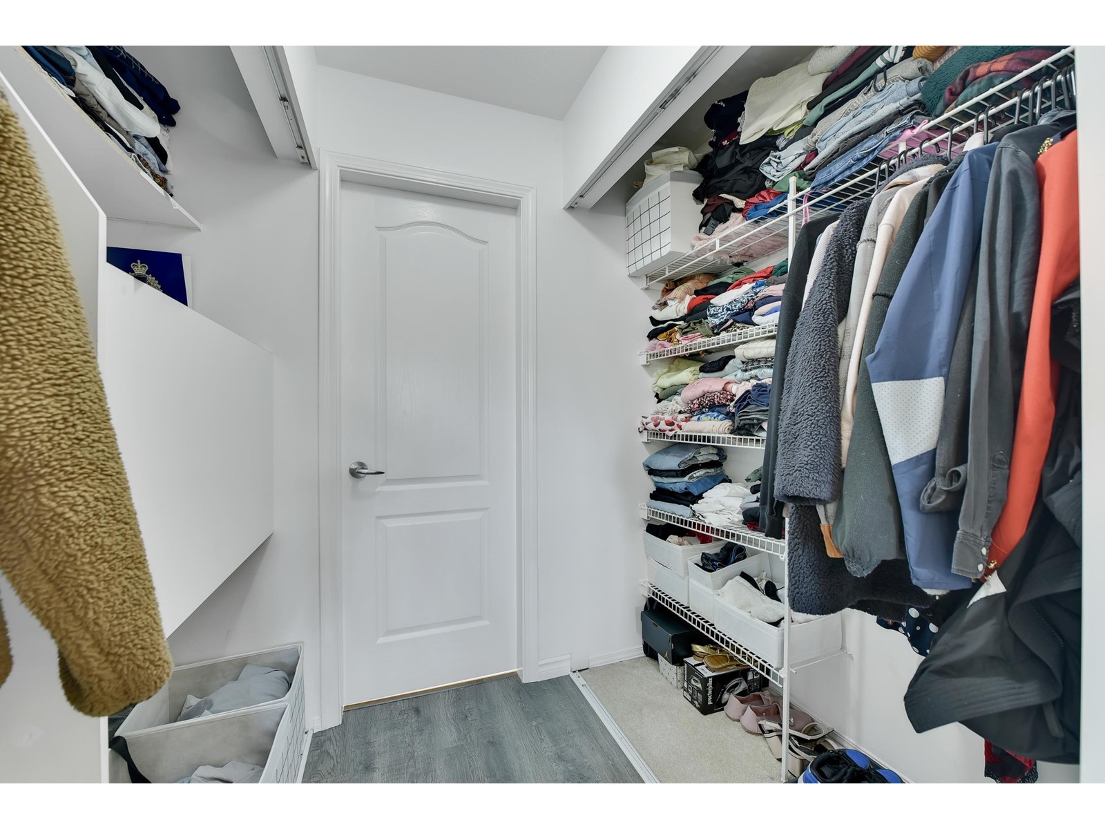 307 15210 Guildford Drive, Surrey, British Columbia  V3R 0X7 - Photo 4 - R2989608