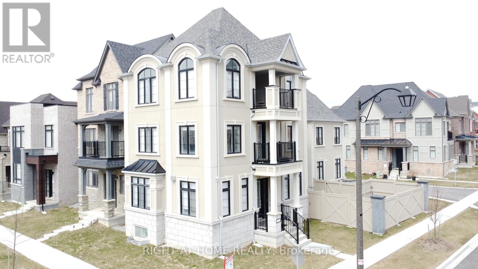 97 Guardhouse Crescent, Markham, Ontario  L6C 3J9 - Photo 6 - N12079807