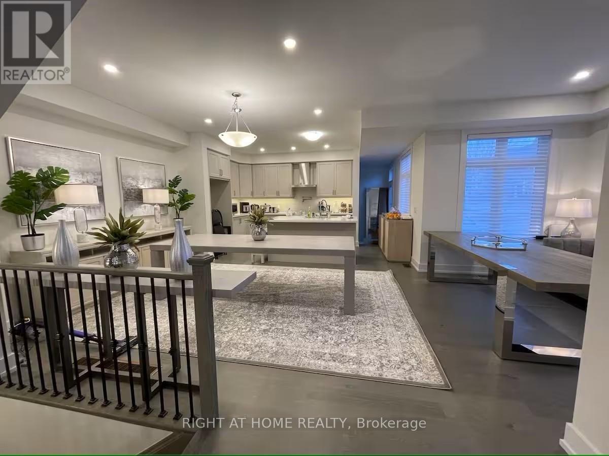 97 Guardhouse Crescent, Markham, Ontario  L6C 3J9 - Photo 7 - N12079807