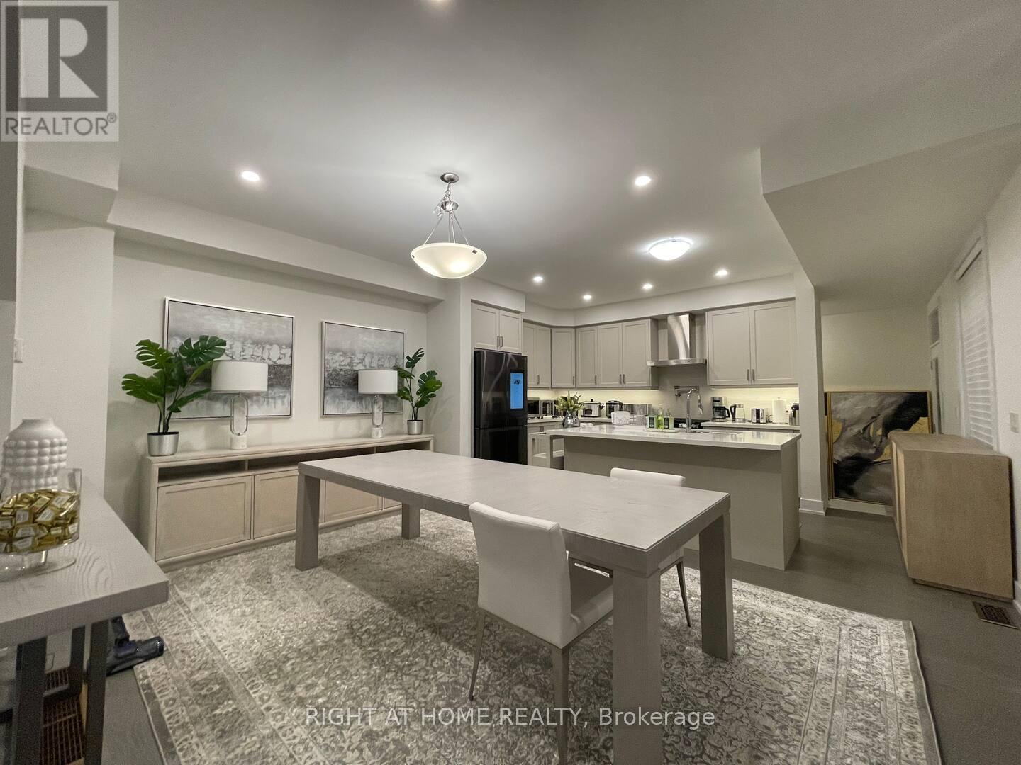 97 Guardhouse Crescent, Markham, Ontario  L6C 3J9 - Photo 8 - N12079807